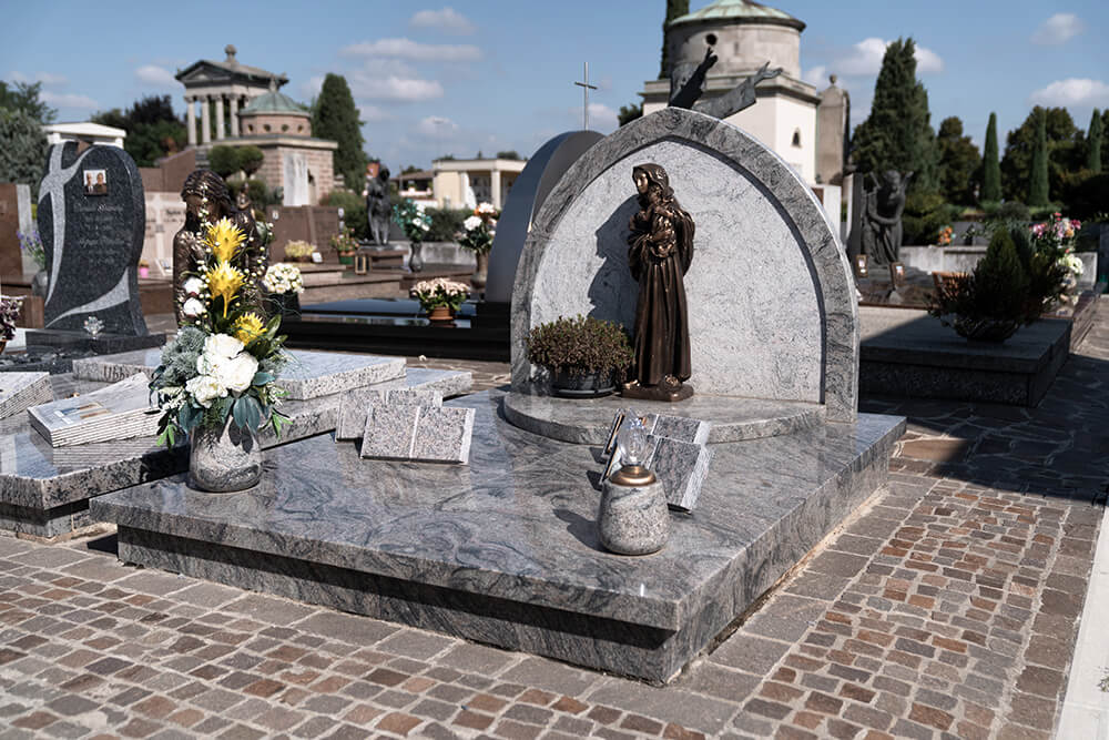 Monumenti funebri Bergamo